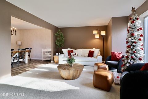 Tiny photo for 7070 Country Creek Road, Maumee, OH 43537 (MLS # 10002398)