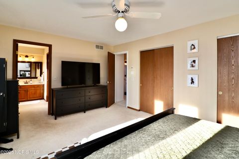 Tiny photo for 7070 Country Creek Road, Maumee, OH 43537 (MLS # 10002398)