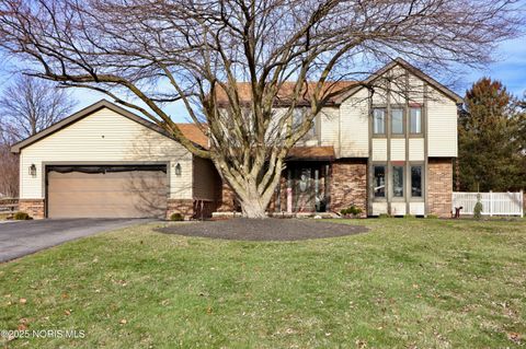 Tiny photo for 7070 Country Creek Road, Maumee, OH 43537 (MLS # 10002398)