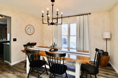 Tiny photo for 7070 Country Creek Road, Maumee, OH 43537 (MLS # 10002398)