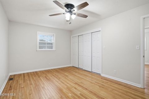 Tiny photo for 207 E Yates Avenue, Findlay, OH 45840 (MLS # 10005007)