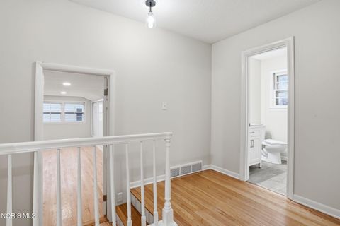 Tiny photo for 207 E Yates Avenue, Findlay, OH 45840 (MLS # 10005007)