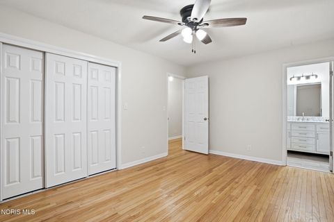 Tiny photo for 207 E Yates Avenue, Findlay, OH 45840 (MLS # 10005007)