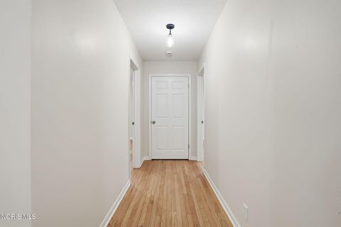 Tiny photo for 207 E Yates Avenue, Findlay, OH 45840 (MLS # 10005007)