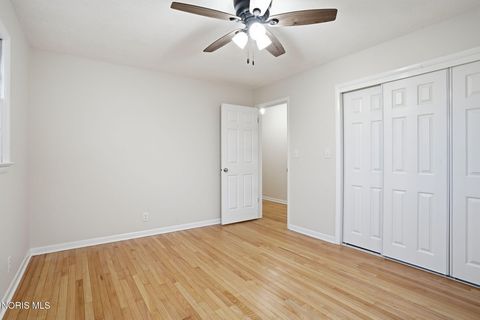 Tiny photo for 207 E Yates Avenue, Findlay, OH 45840 (MLS # 10005007)