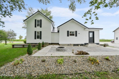 Tiny photo for 900 N Berkey Southern Road, Swanton, OH 43558 (MLS # 10012865)