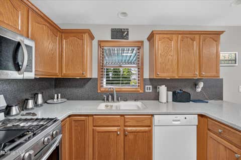 Tiny photo for 7224 Lilac Court, Holland, OH 43528 (MLS # 10011534)