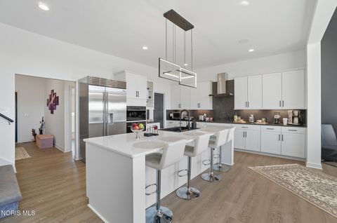 Tiny photo for 10321 Wheatfield Drive, Findlay, OH 45840 (MLS # 10004594)