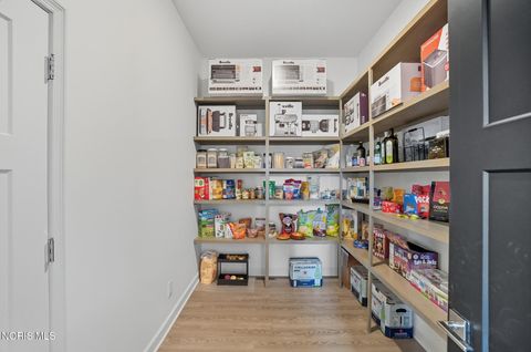 Tiny photo for 10321 Wheatfield Drive, Findlay, OH 45840 (MLS # 10004594)