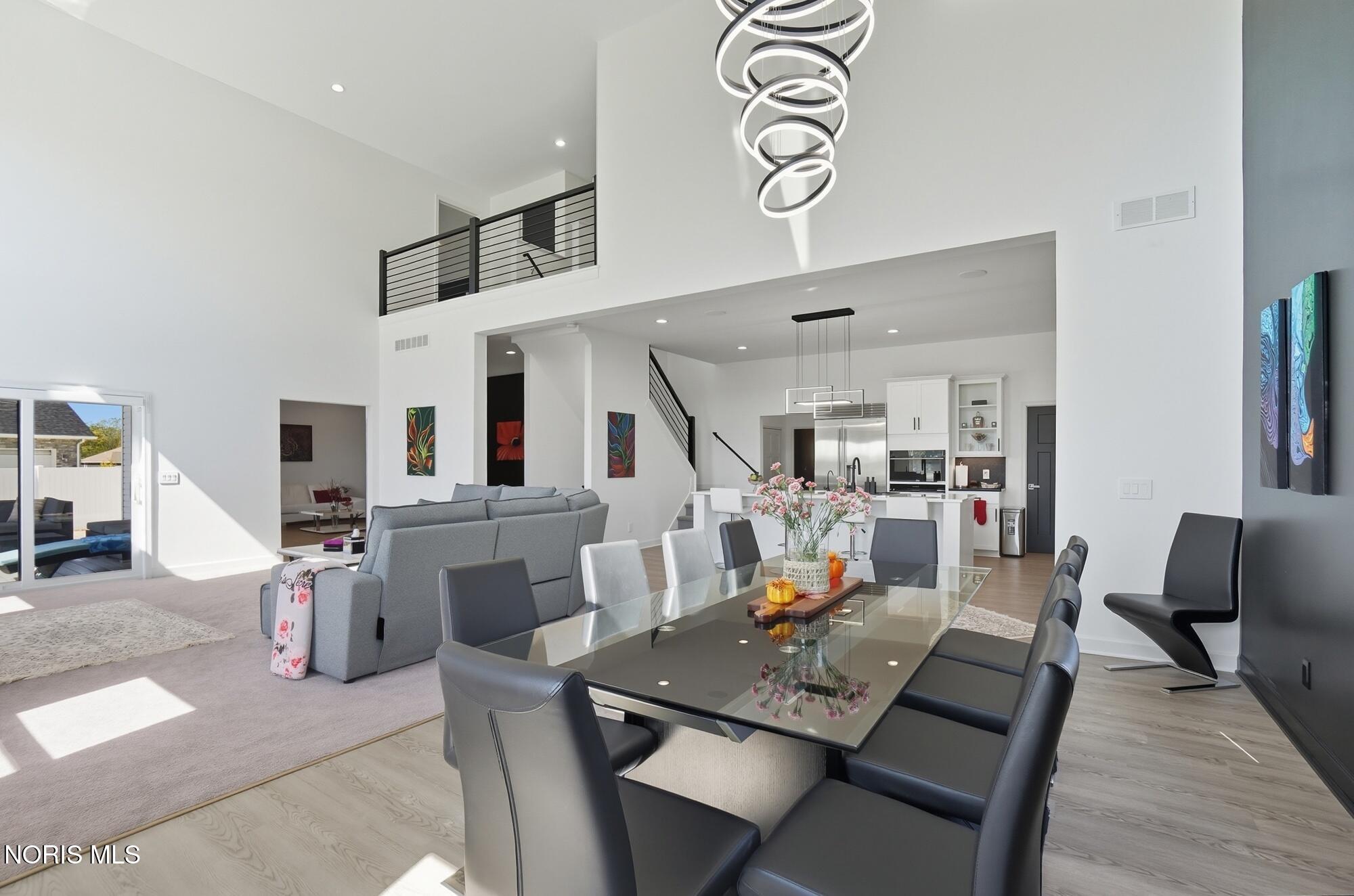 10321 Wheatfield Drive