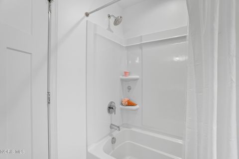 Tiny photo for 10321 Wheatfield Drive, Findlay, OH 45840 (MLS # 10004594)