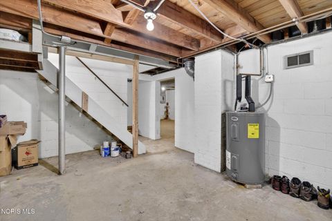 Tiny photo for 1652 Atwood Road, Toledo, OH 43615 (MLS # 10008229)