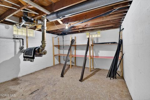 Tiny photo for 1652 Atwood Road, Toledo, OH 43615 (MLS # 10008229)