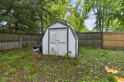 Tiny photo for 1652 Atwood Road, Toledo, OH 43615 (MLS # 10008229)