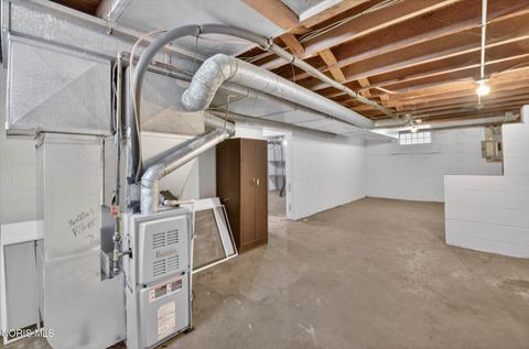 Tiny photo for 1652 Atwood Road, Toledo, OH 43615 (MLS # 10008229)