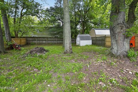 Tiny photo for 1652 Atwood Road, Toledo, OH 43615 (MLS # 10008229)