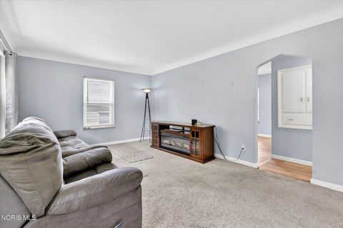 Tiny photo for 1652 Atwood Road, Toledo, OH 43615 (MLS # 10008229)