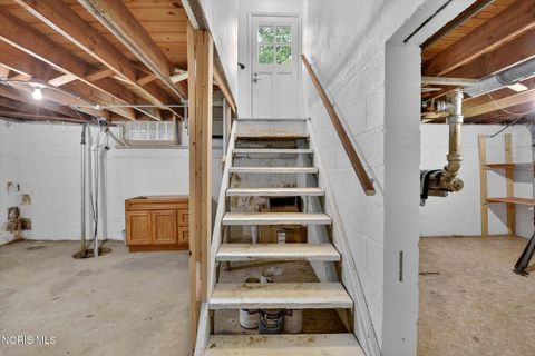 Tiny photo for 1652 Atwood Road, Toledo, OH 43615 (MLS # 10008229)