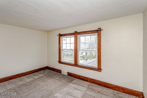 Tiny photo for 625 Nicholas Street, Toledo, OH 43609 (MLS # 10014846)