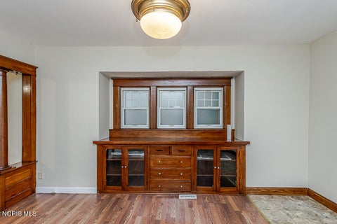 Tiny photo for 625 Nicholas Street, Toledo, OH 43609 (MLS # 10014846)