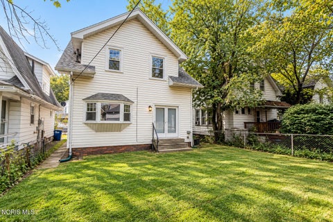 Tiny photo for 625 Nicholas Street, Toledo, OH 43609 (MLS # 10014846)