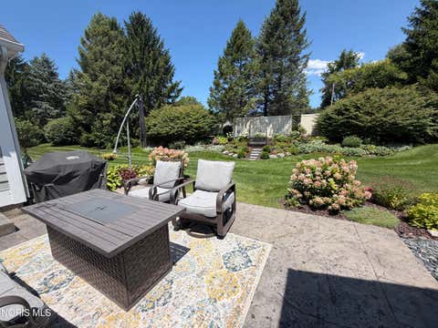 Tiny photo for 8044 English Garden Court, Maumee, OH 43537 (MLS # 10011110)