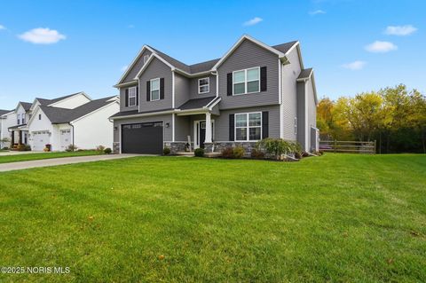 792 Wilkshire Drive Waterville OH 43566