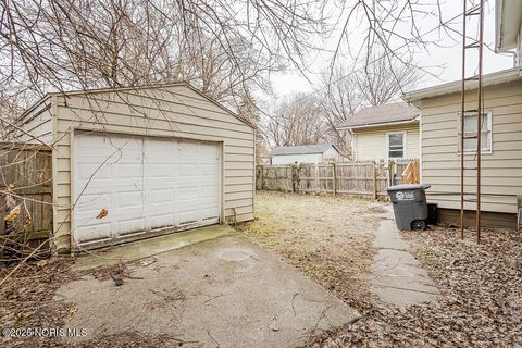 Tiny photo for 1013 Clymena Street, Toledo, OH 43612 (MLS # 10003449)