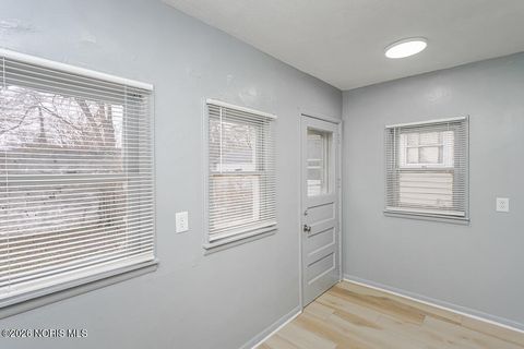 Tiny photo for 1013 Clymena Street, Toledo, OH 43612 (MLS # 10003449)