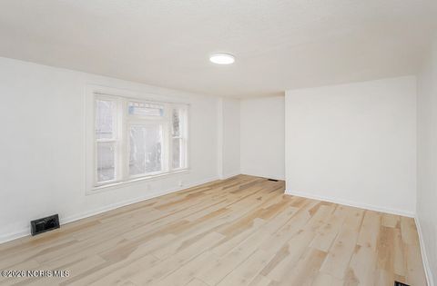 Tiny photo for 1013 Clymena Street, Toledo, OH 43612 (MLS # 10003449)