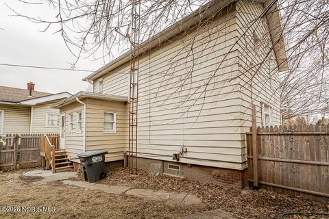 Tiny photo for 1013 Clymena Street, Toledo, OH 43612 (MLS # 10003449)