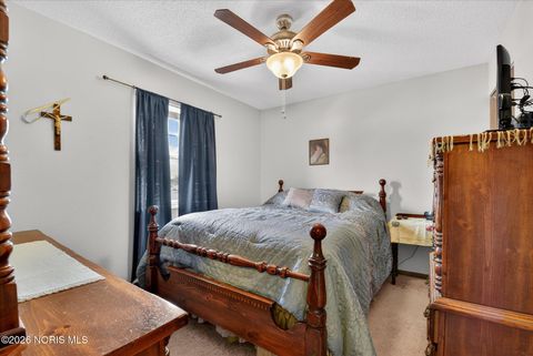 Tiny photo for 35 Santus Drive, Rossford, OH 43460 (MLS # 10003816)