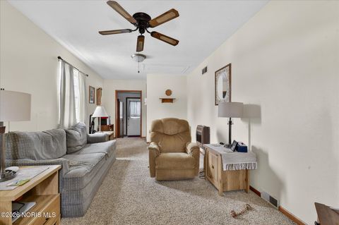 Tiny photo for 35 Santus Drive, Rossford, OH 43460 (MLS # 10003816)