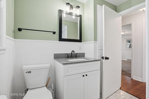 Tiny photo for 421 Clifton Avenue, Findlay, OH 45840 (MLS # 10003821)