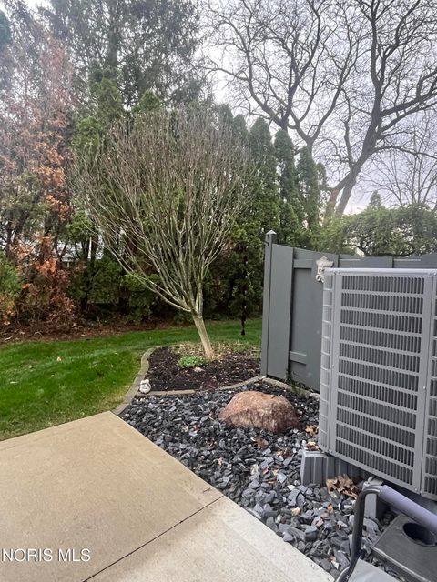 Tiny photo for 330 W Butler Street, Bryan, OH 43506 (MLS # 10007163)