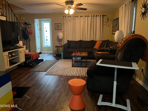 Tiny photo for 330 W Butler Street, Bryan, OH 43506 (MLS # 10007163)