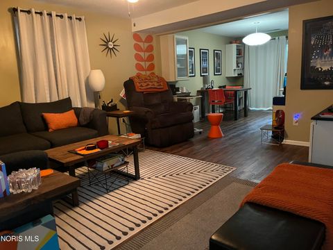 Tiny photo for 330 W Butler Street, Bryan, OH 43506 (MLS # 10007163)