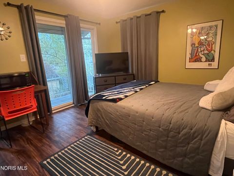 Tiny photo for 330 W Butler Street, Bryan, OH 43506 (MLS # 10007163)