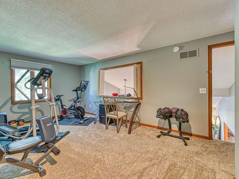Tiny photo for 2340 Parliament Square, Toledo, OH 43617 (MLS # 10000072)