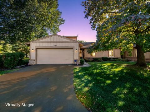 Photo of 2340 Parliament Square, Toledo, OH 43617 (MLS # 10000072)