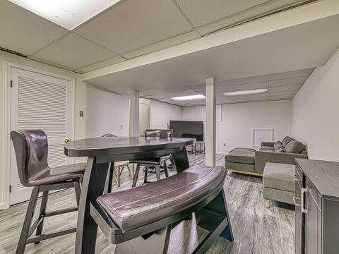 Tiny photo for 2340 Parliament Square, Toledo, OH 43617 (MLS # 10000072)