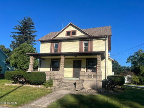 Tiny photo for 1024 Tiffin Street, Fremont, OH 43420 (MLS # 10012431)