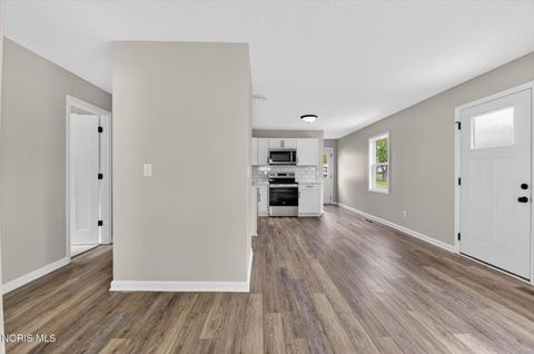 Tiny photo for 1134 Brenda Court, Findlay, OH 45840 (MLS # 10007270)