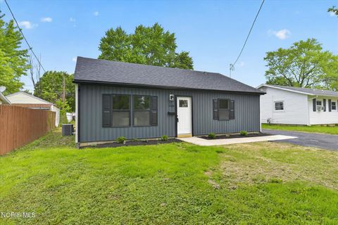 Photo of 1134 Brenda Court, Findlay, OH 45840 (MLS # 10007270)