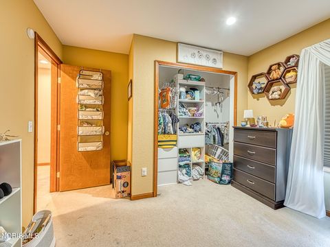 Tiny photo for 7427 Country Meadow Court, Sylvania, OH 43560 (MLS # 10008011)