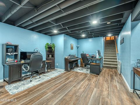 Tiny photo for 7427 Country Meadow Court, Sylvania, OH 43560 (MLS # 10008011)