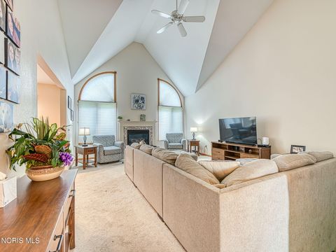 Tiny photo for 7427 Country Meadow Court, Sylvania, OH 43560 (MLS # 10008011)