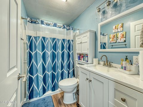 Tiny photo for 7427 Country Meadow Court, Sylvania, OH 43560 (MLS # 10008011)