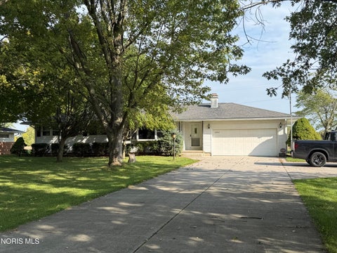 Tiny photo for 10913 Oh-18, Fostoria, OH 44830 (MLS # 10014263)