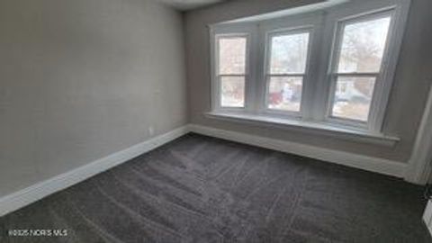 Tiny photo for 4121 Vermaas Avenue, Toledo, OH 43612 (MLS # 10002255)